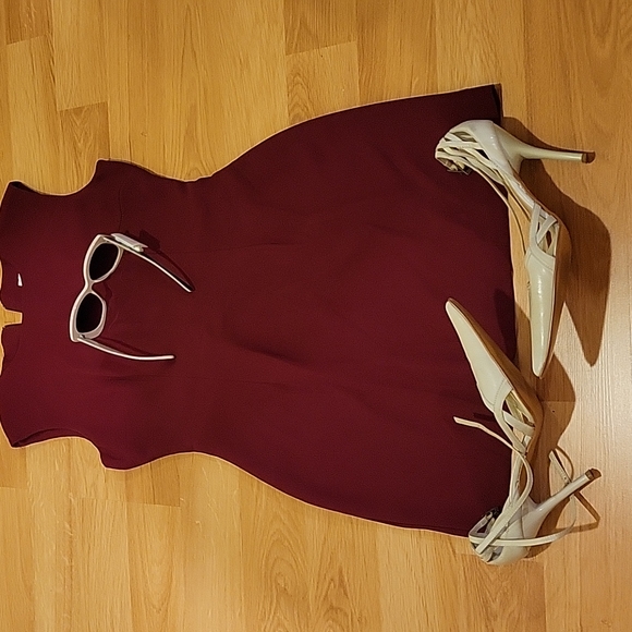 RAMPAGE DRESS - Picture 10 of 11